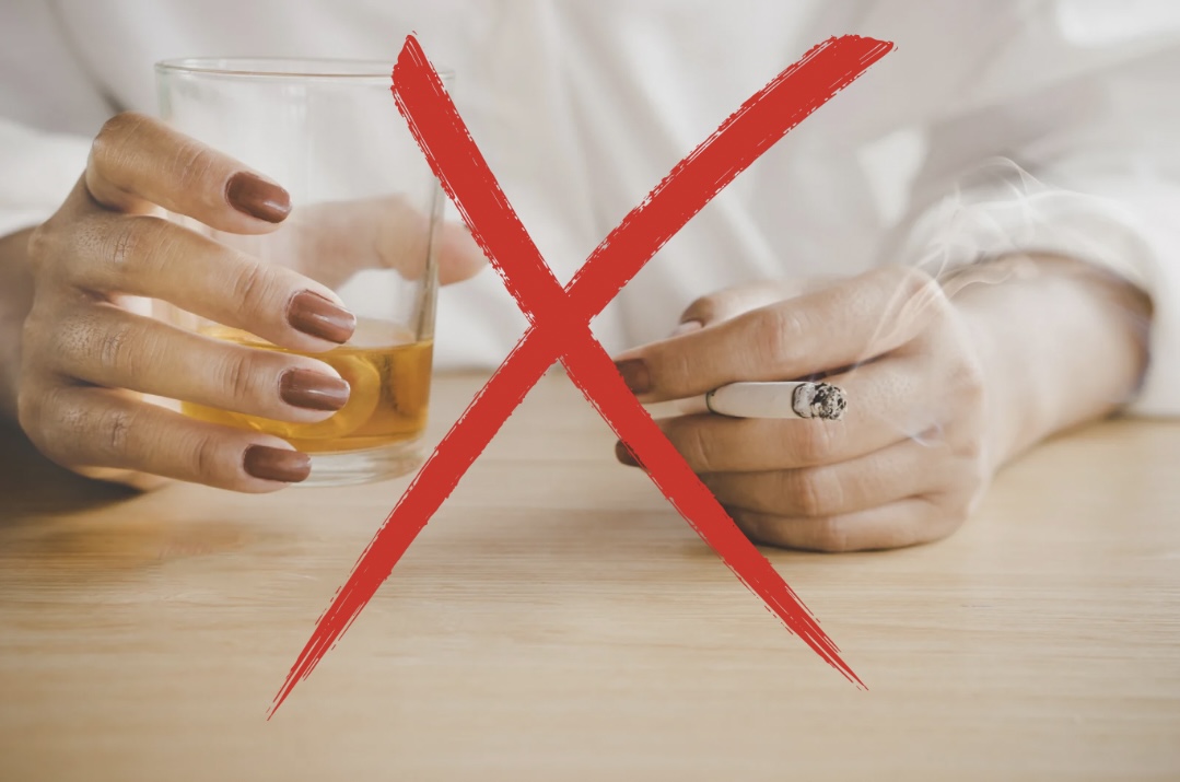 Alkoholkonsum und Zigarettenrauchen sollte beides vermieden werden